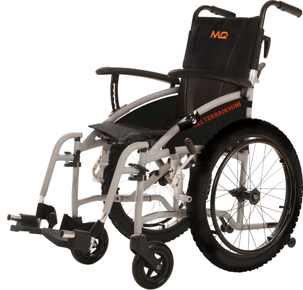 Copia All Terrain-mini-argento-cornice-angolo